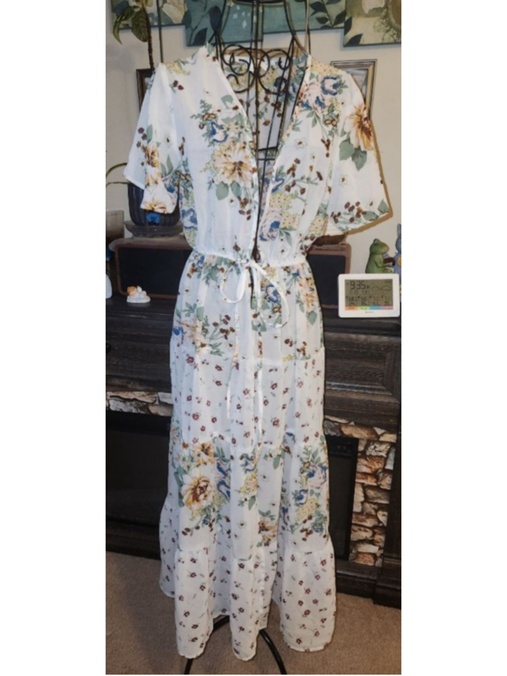 Floral White Maxi Dress with Drawstring Waist